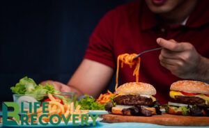 4 Ways to Break Free from Binge Eating