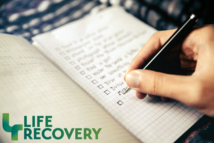 7 Questions to Ask When Taking a Daily Personal Inventory